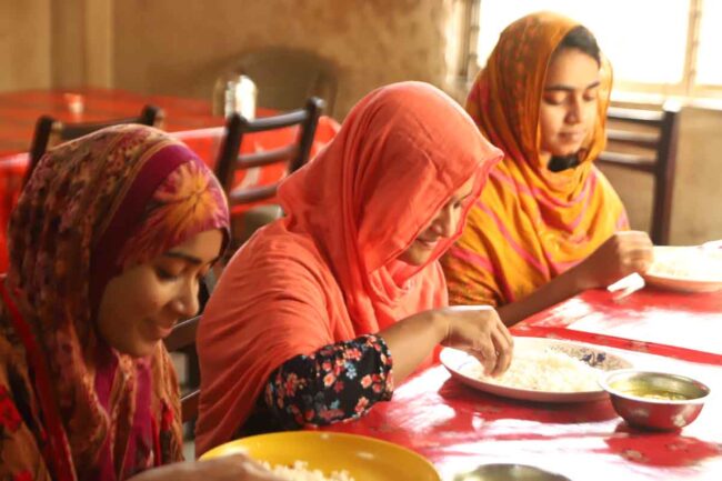 Cafetaria In Kustia Nursing (1)